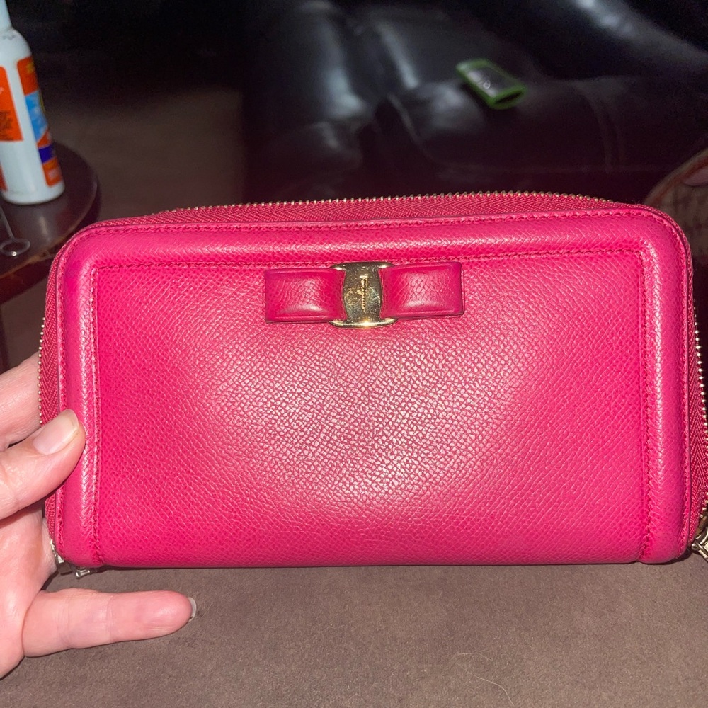 Salvatore Ferragamo Vara Ribbon Leather Zip Around Long Wallet Pink